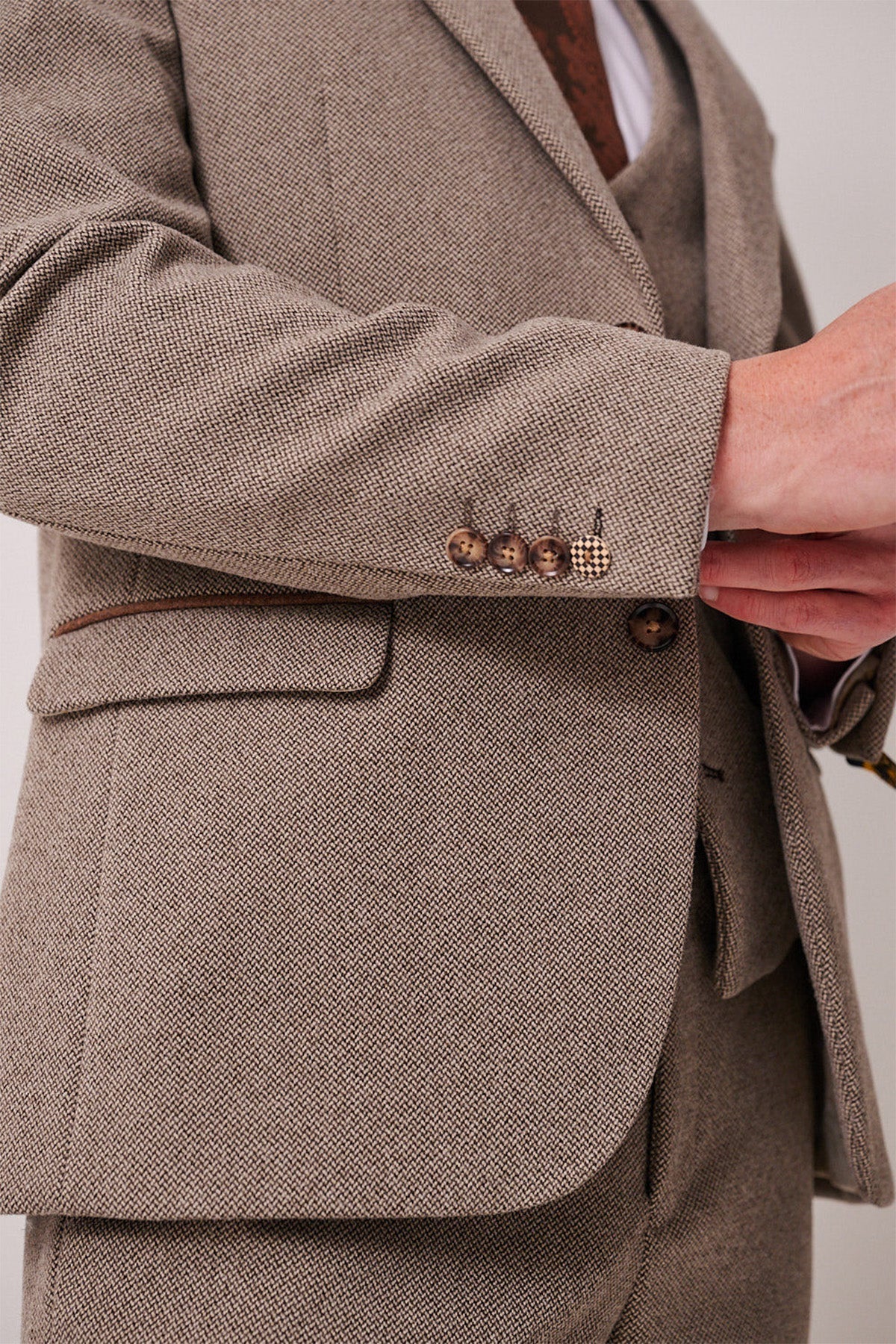 HAYDEN - Tan Crossweave Three Piece Suit