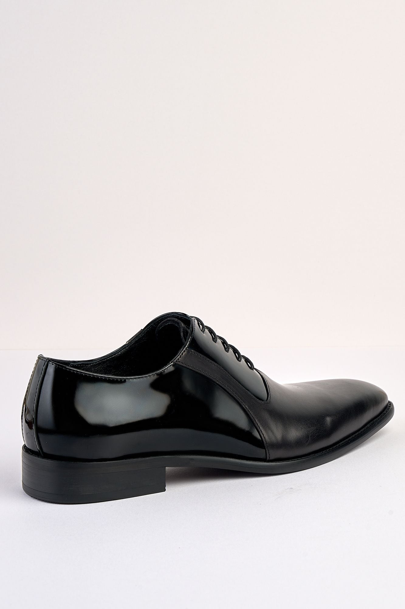 Marco Black Laced Shoe