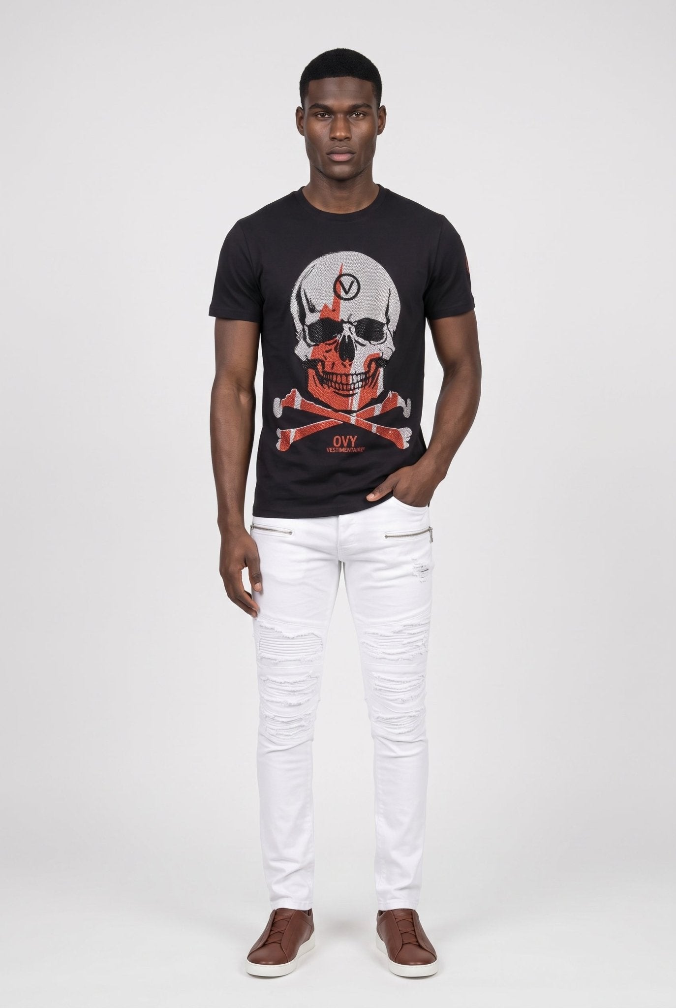 Ovy Vestimentaire Skull & Bones Black Tee