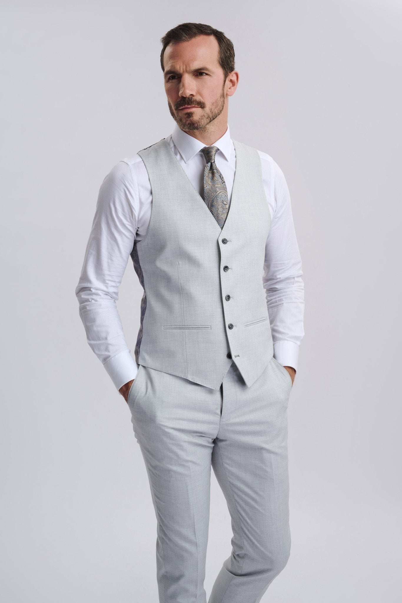 Belmont Silver Men's Three Piece Suit