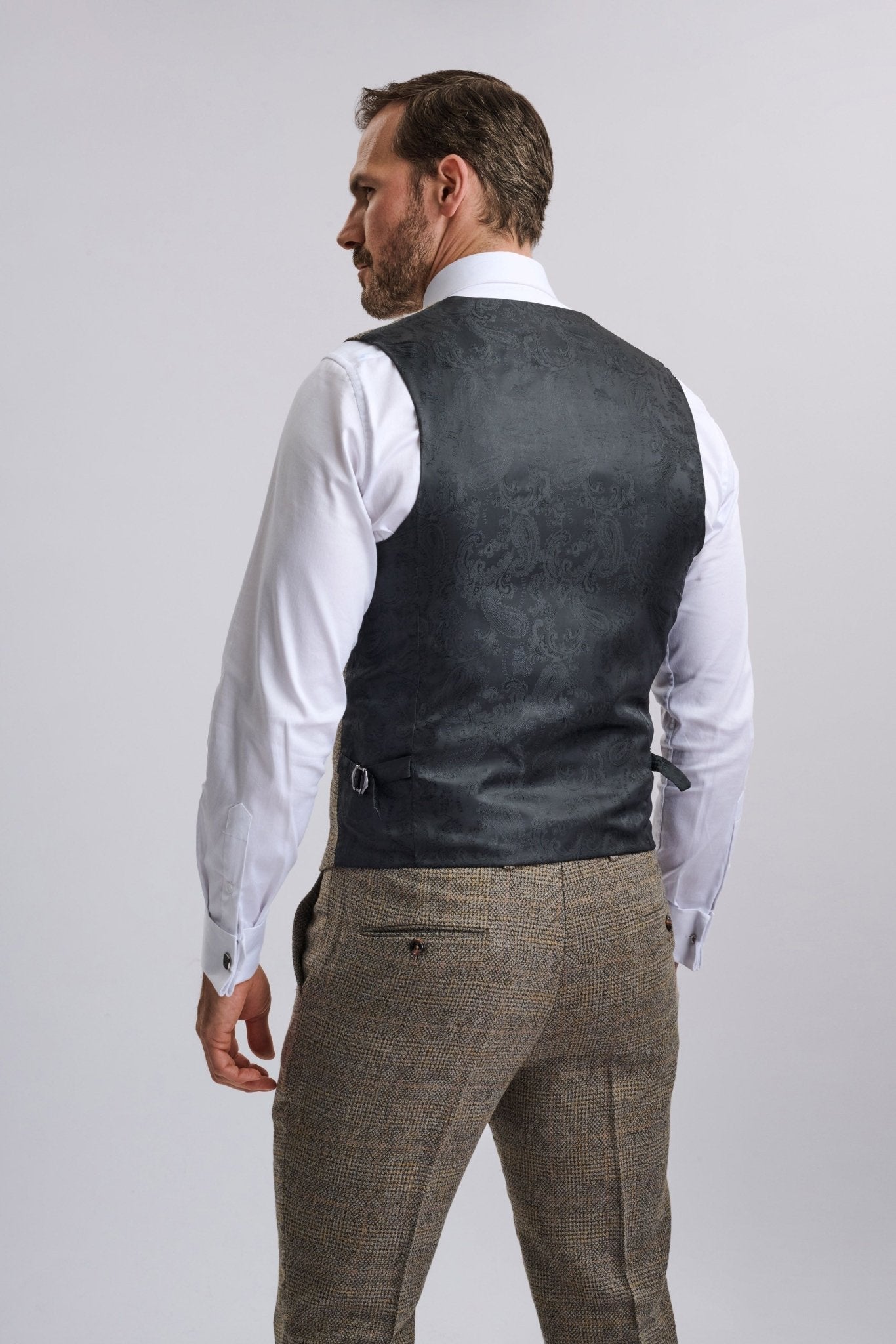 Kris - Tan Tweed Three Piece Suit