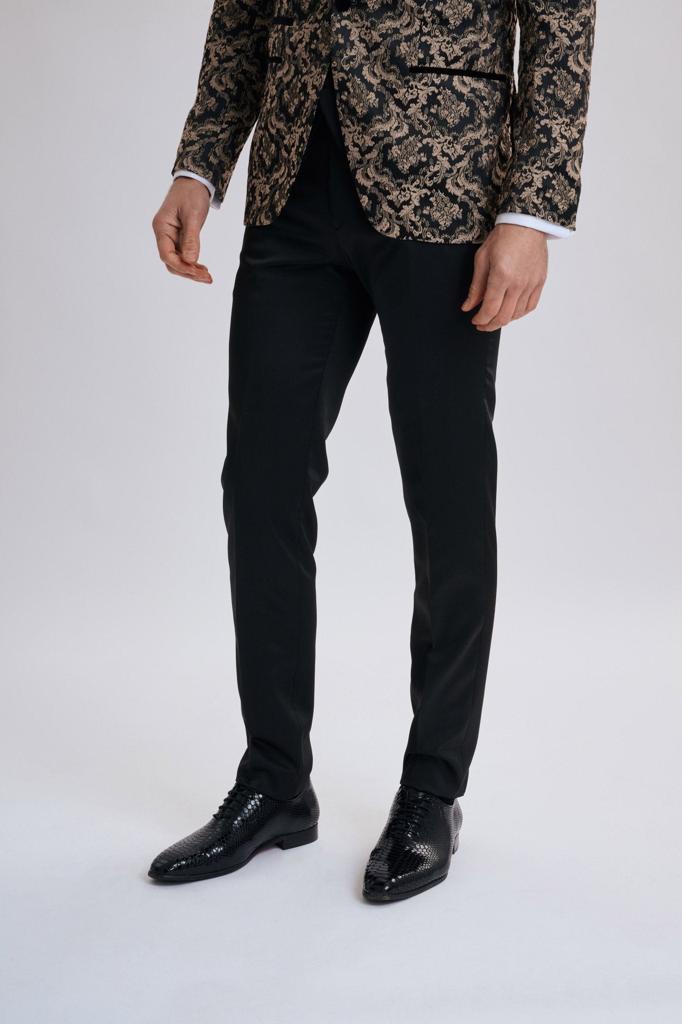 Leo Gold Pattern 3 Piece Suit