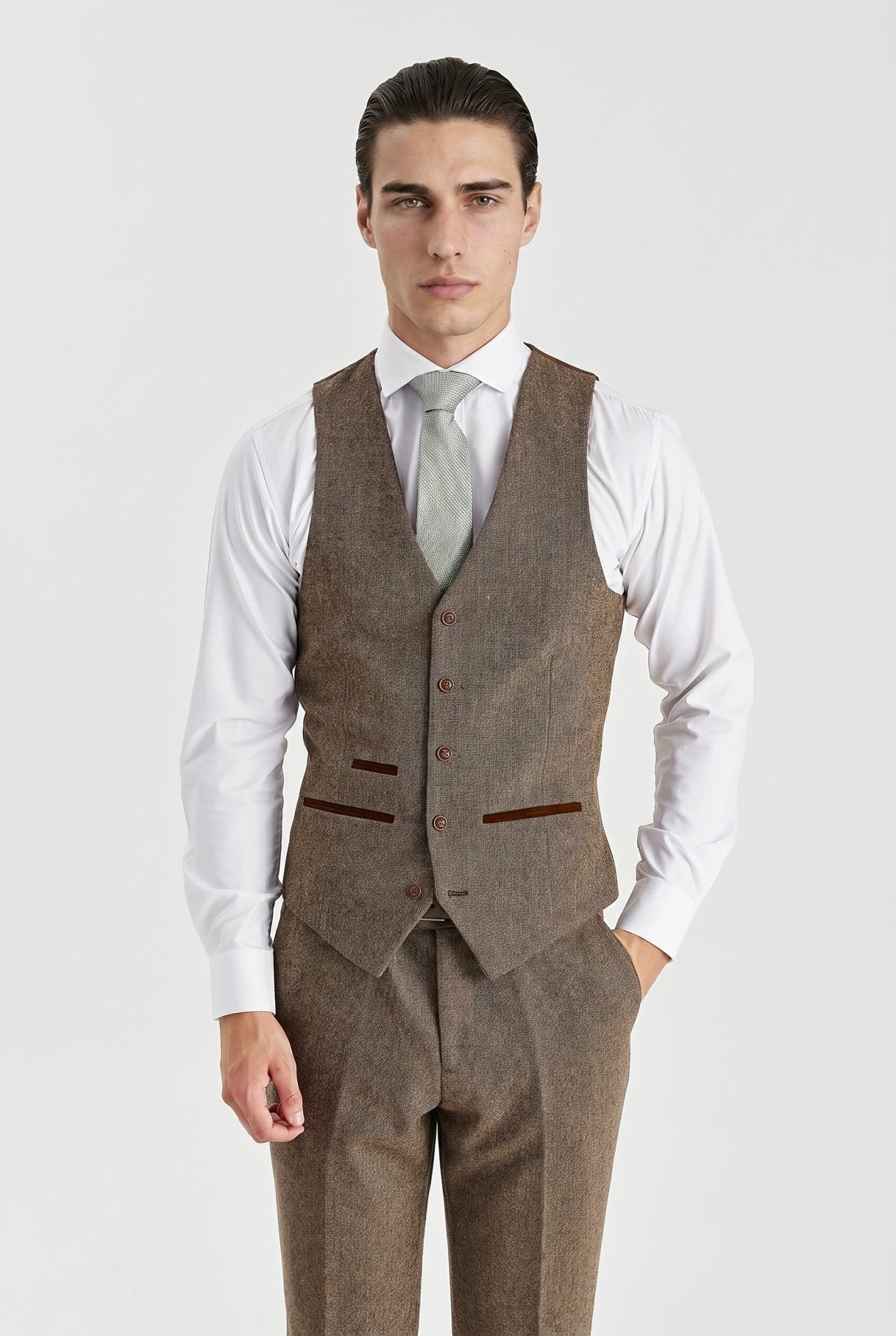 Oscar Brown Tweed Three Piece Suit