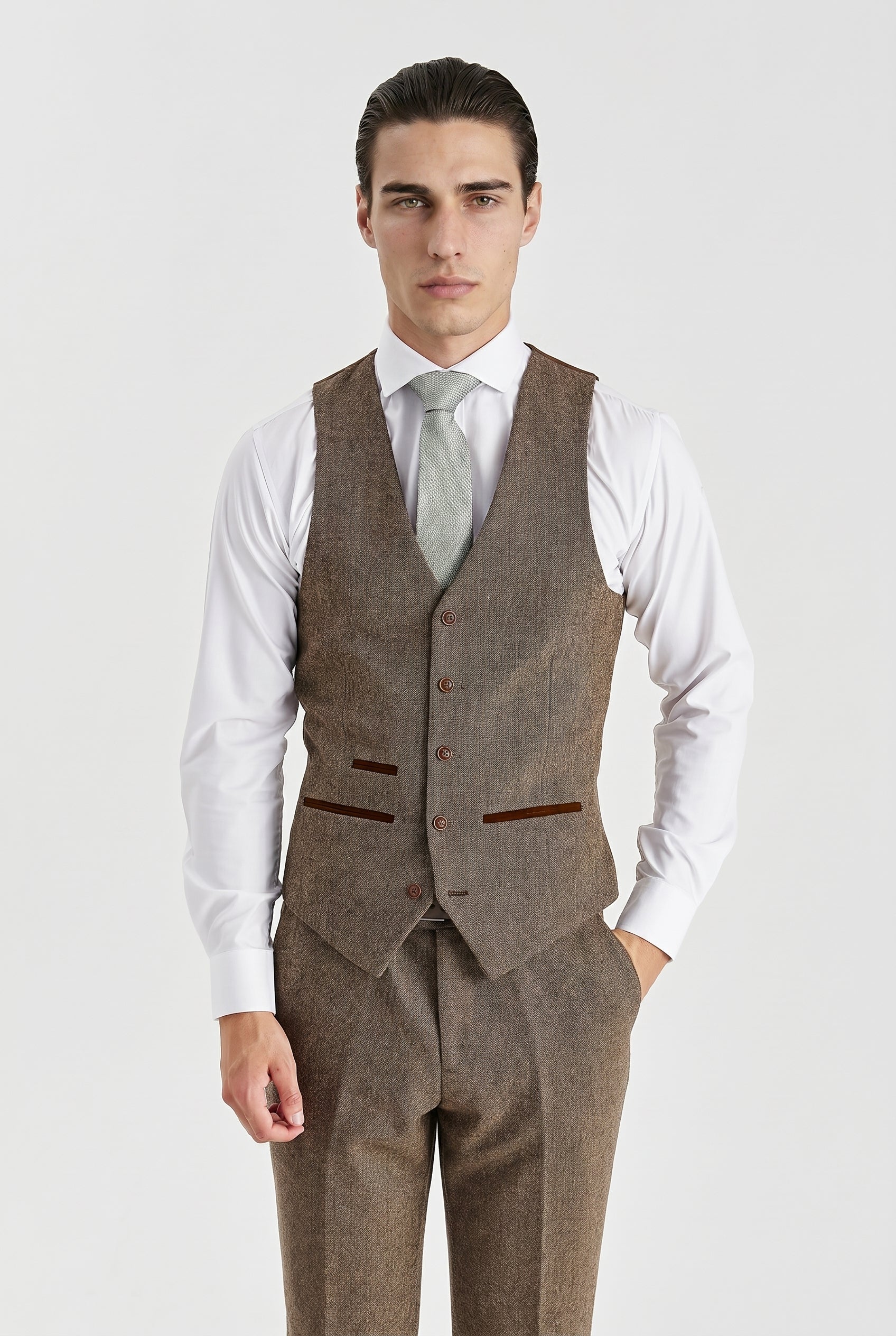Oscar Brown Tweed Three Piece Suit