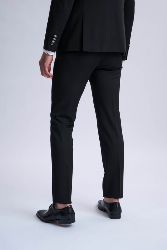 Zunino Black Tuxedo