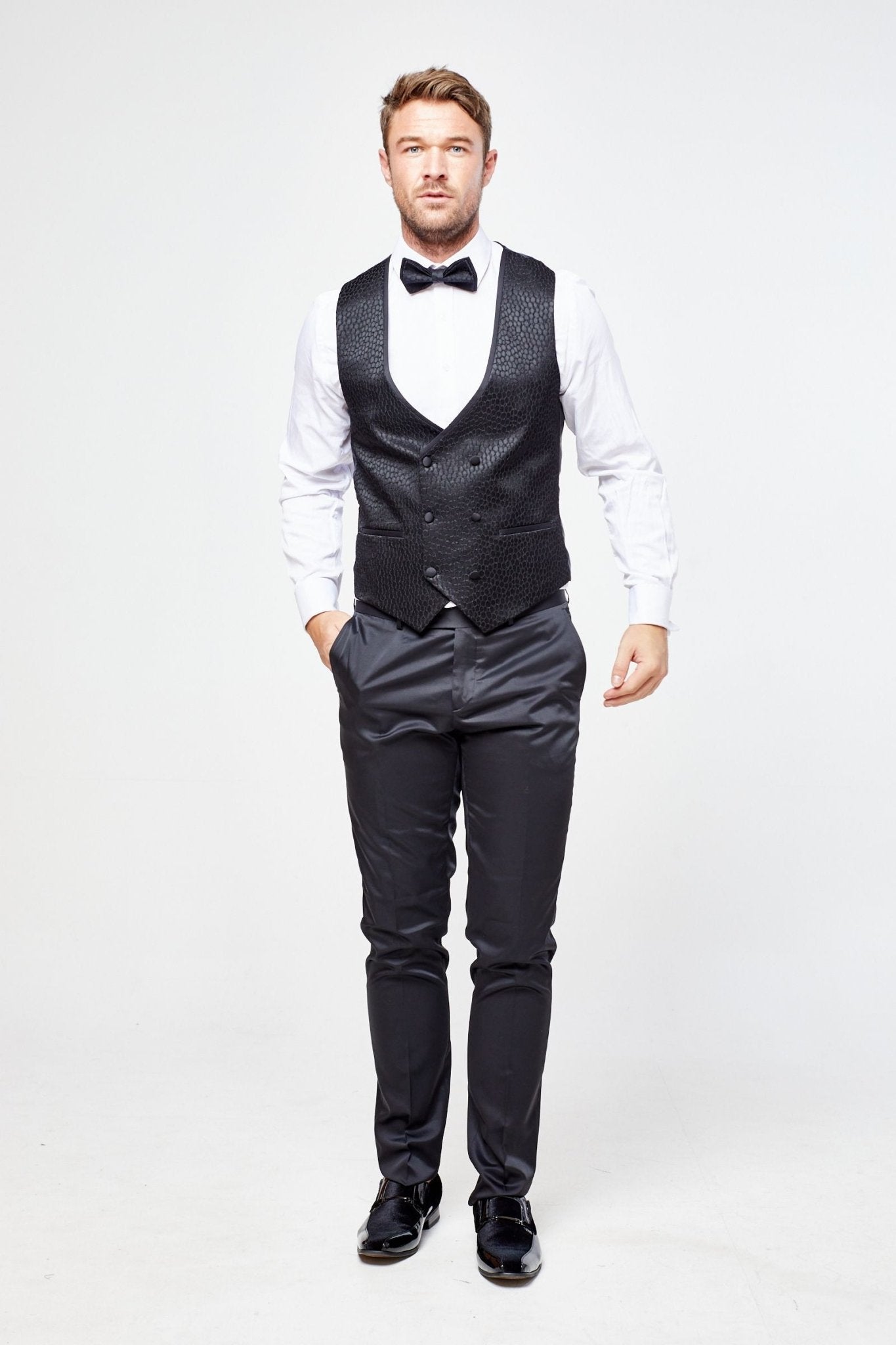 Santoro - Leonardo Tux