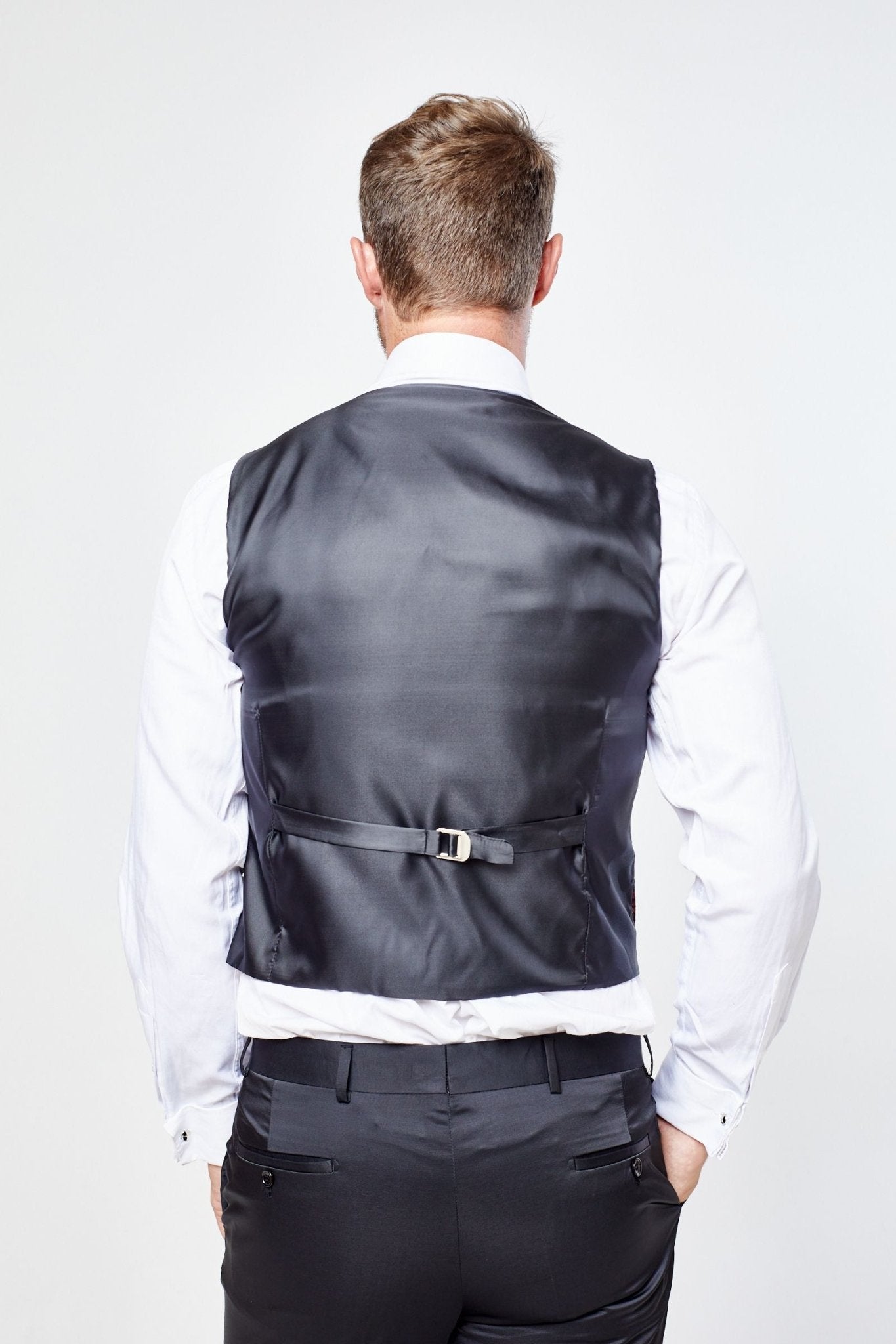 Santoro - Giovanni Tux
