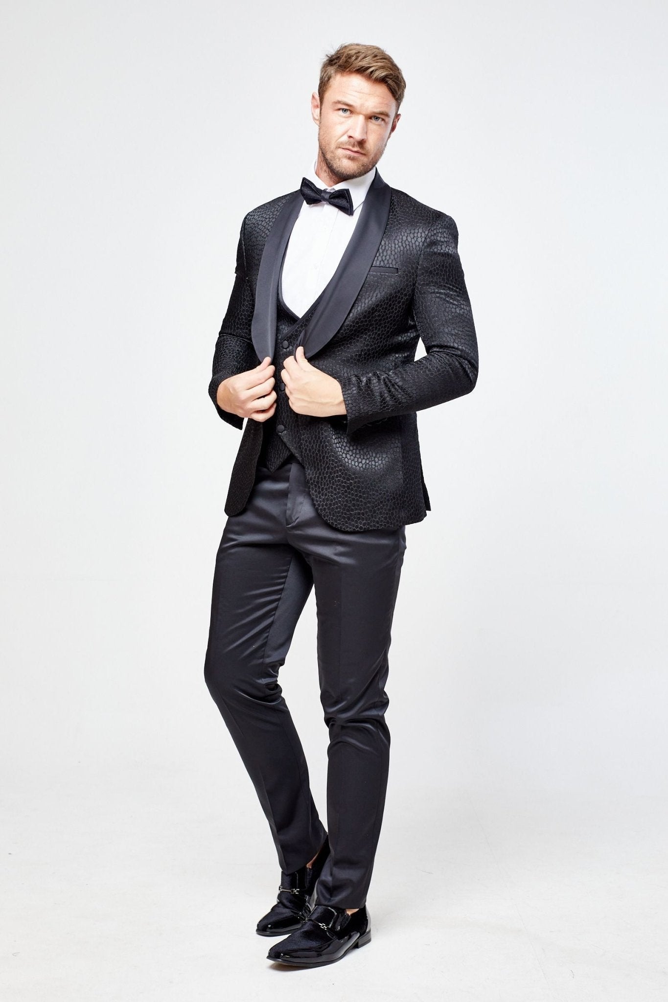 Santoro - Leonardo Tux