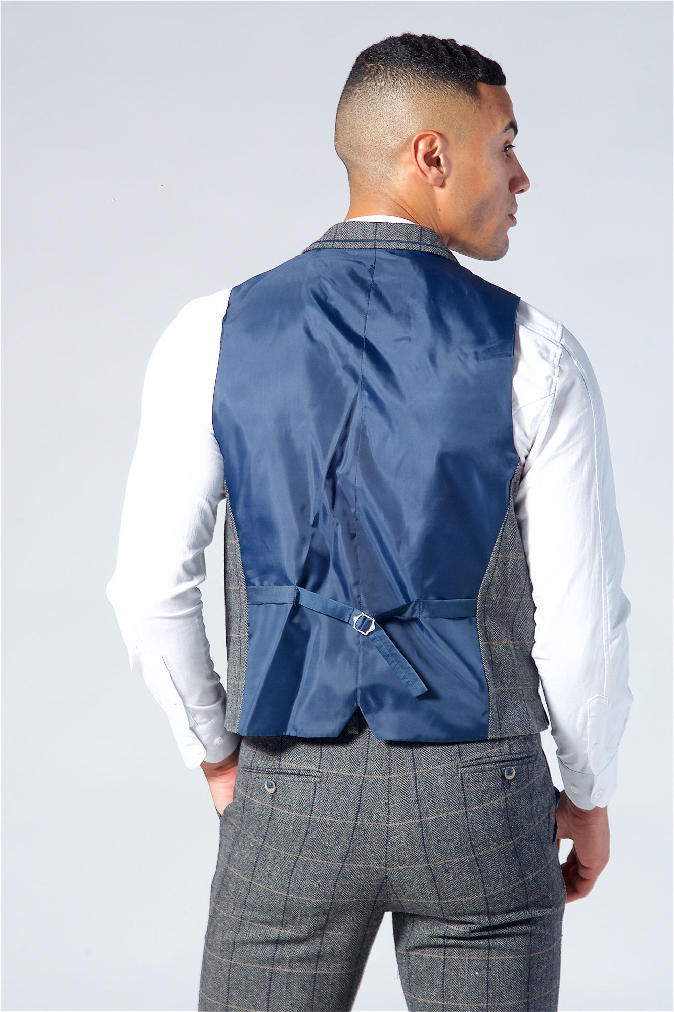 Cavani Albert Grey Tweed Three Piece Suit Short