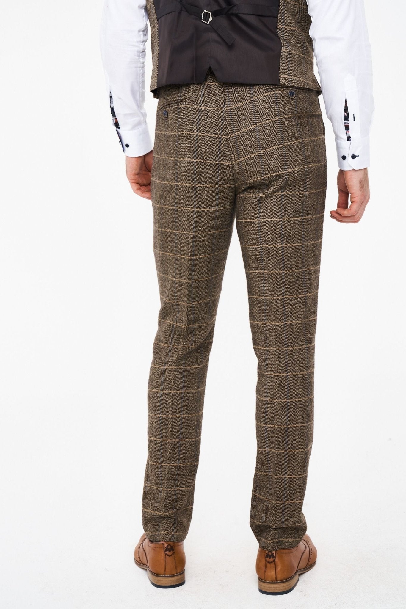 Albert Brown Tweed Three Piece Suit Short