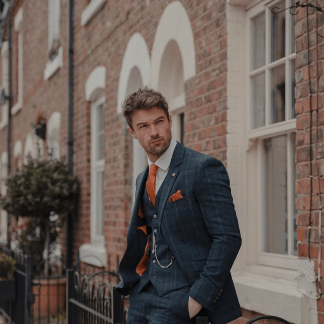 Tweed Look