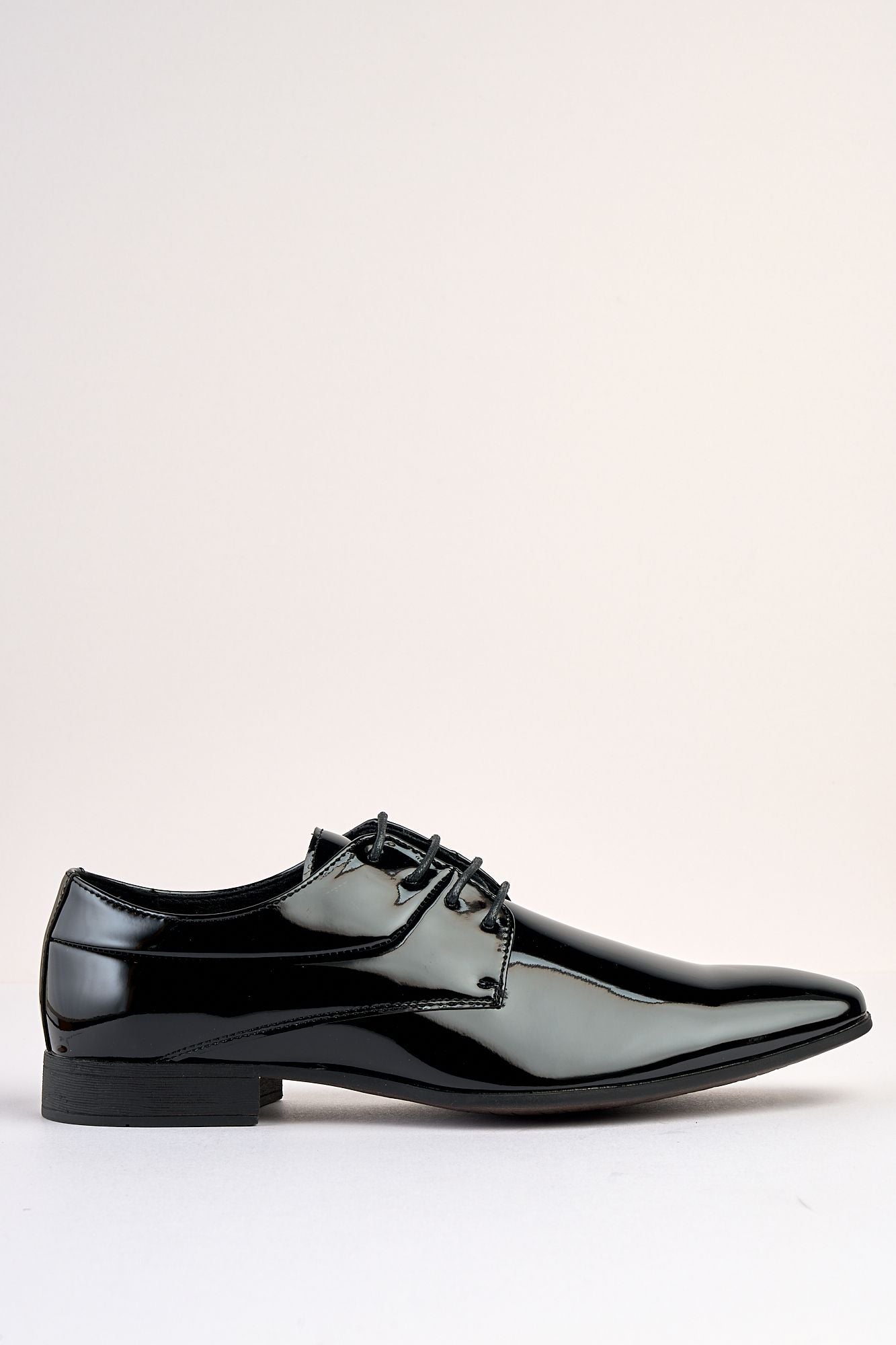 Velloro Black Patent Shoe