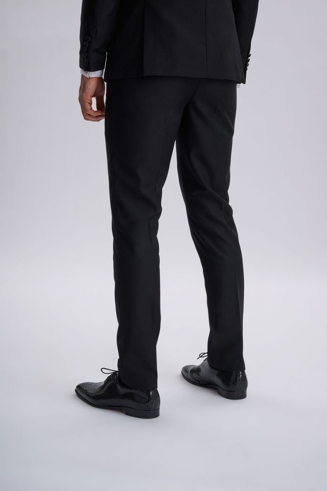 Giovani Black Three Piece Tuxedo