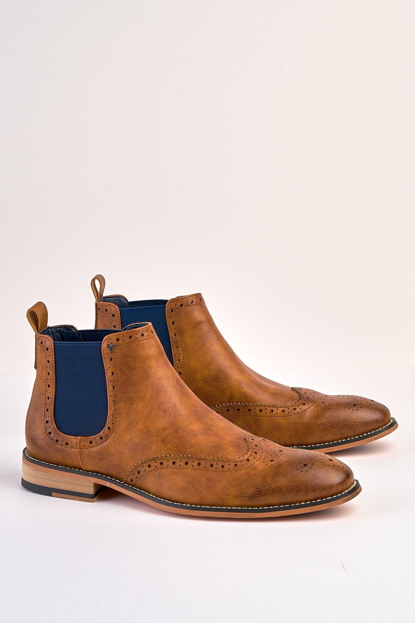 Cavani Hound Tan boot