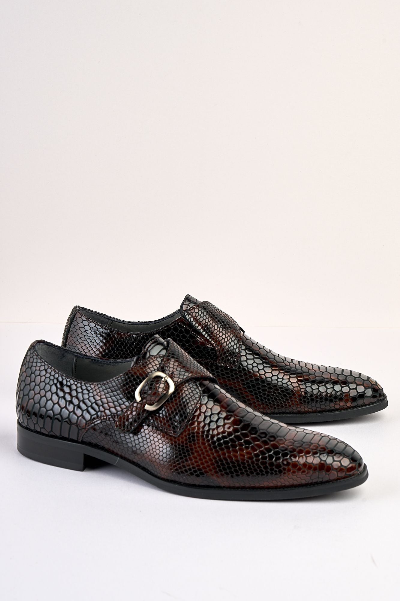 Saviano Coffee Crocodile-Pattern Monk Shoe