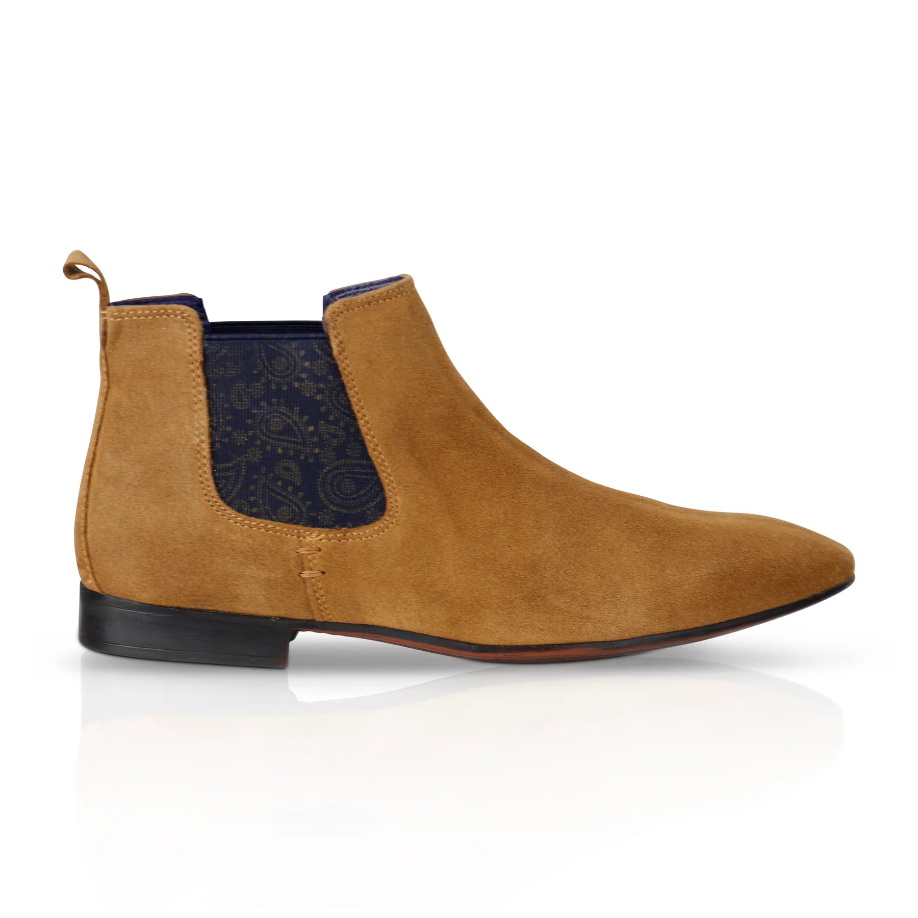 Beige suede 2025 chelsea boots mens