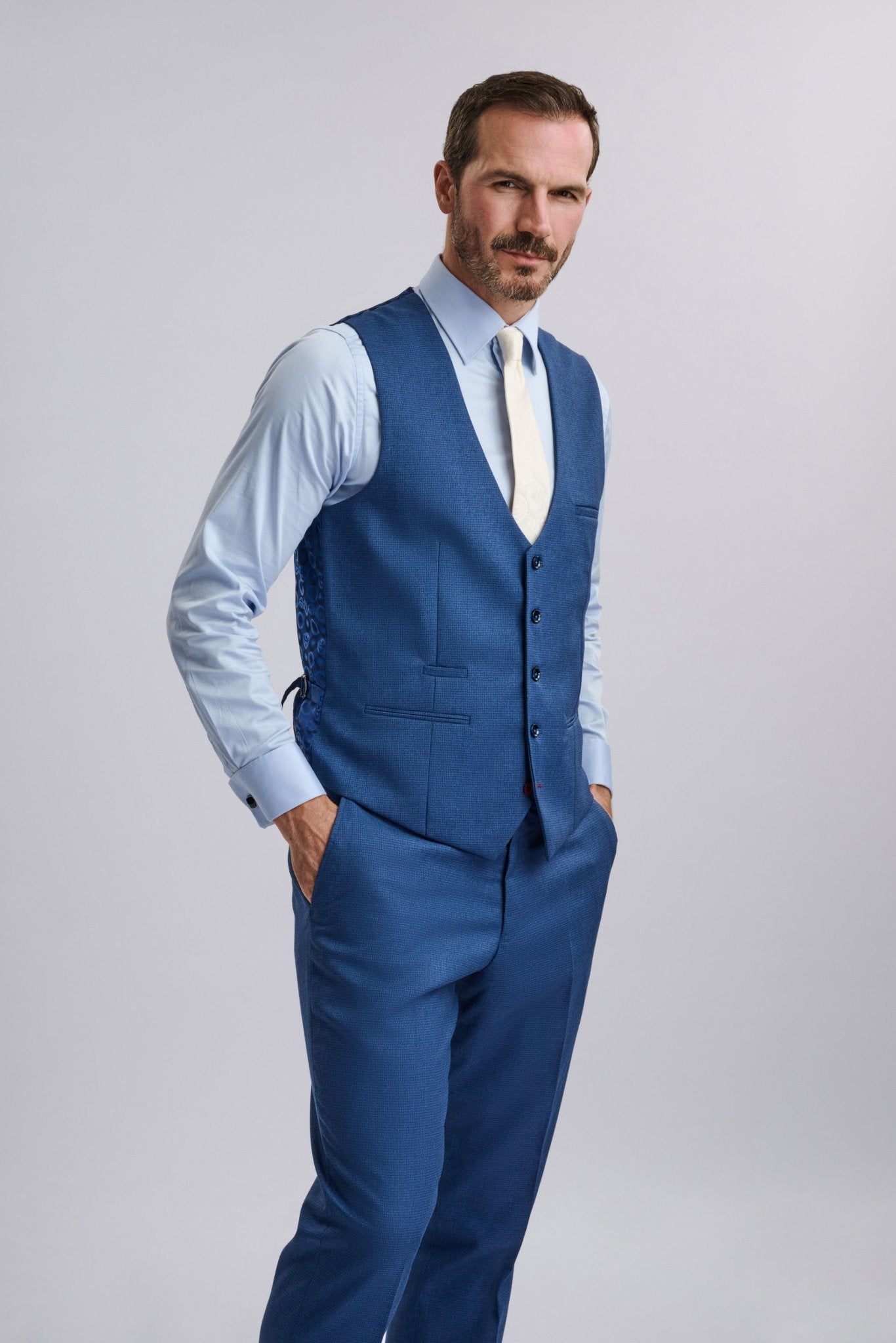 Ashley – Navy Blue Three-Piece Suit