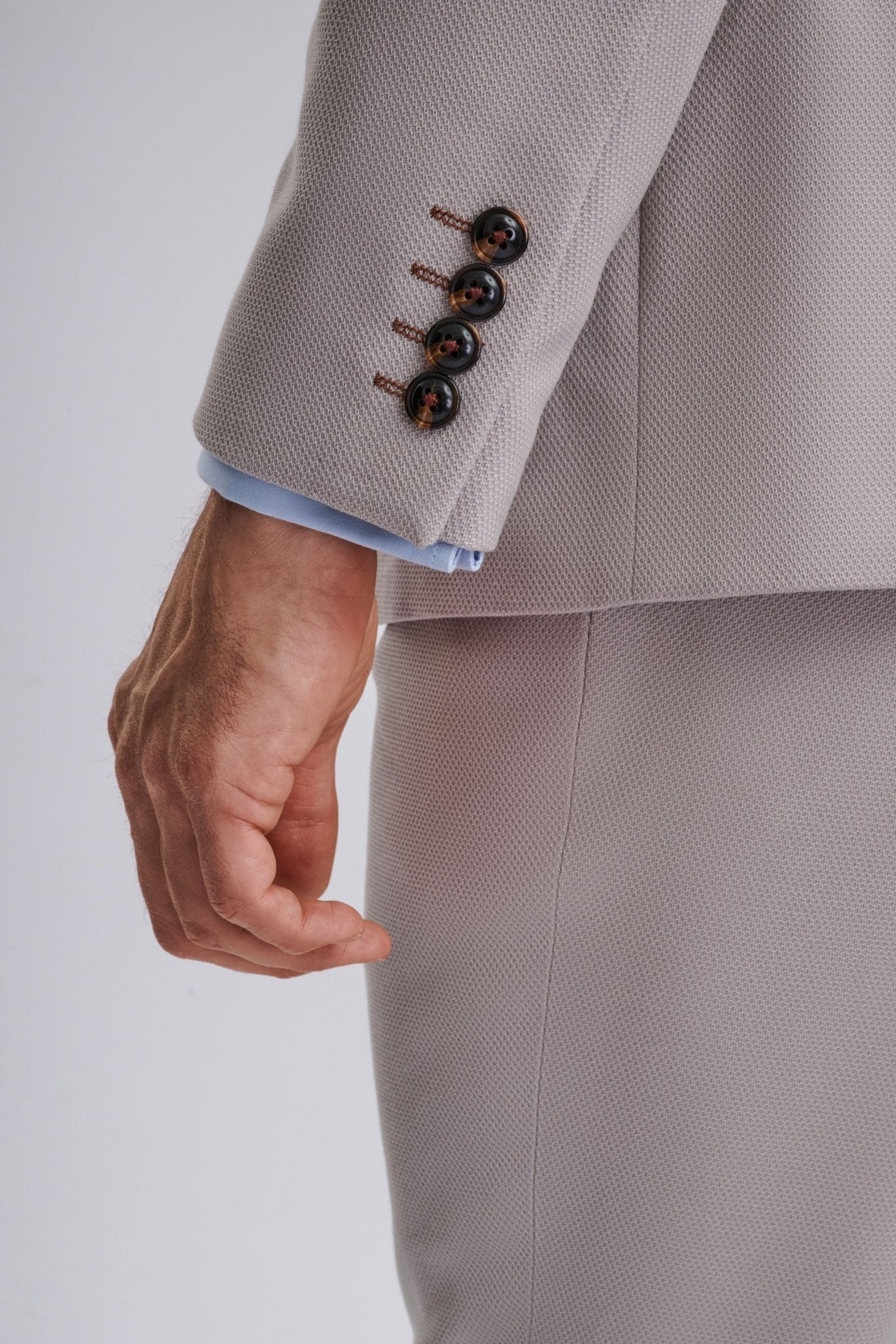 HM5 - Stone Double-Breasted Two Piece Suit