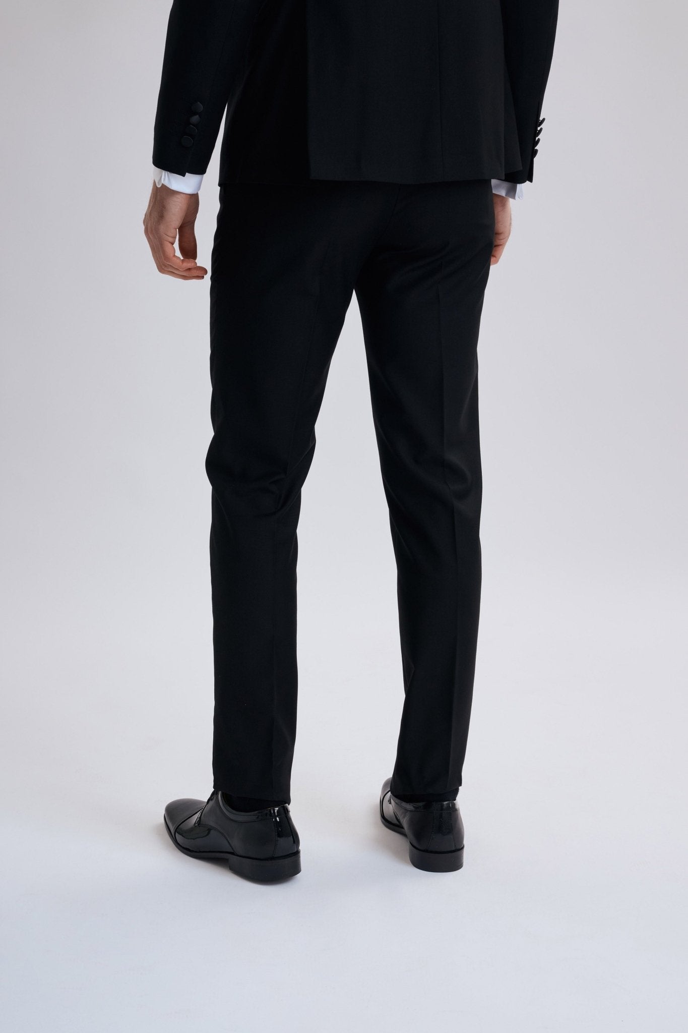 Riccardo Black Tuxedo