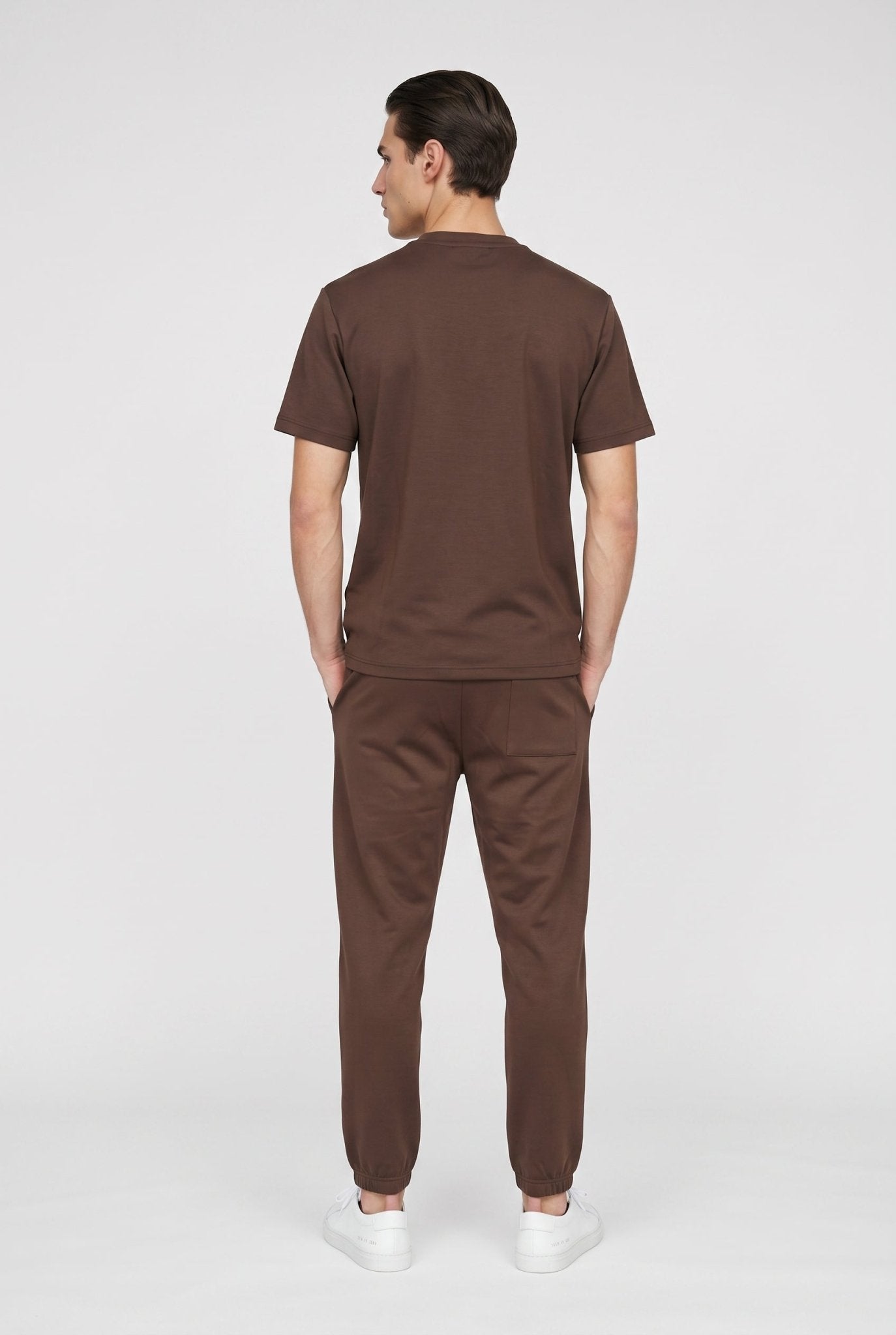 F583 Brown