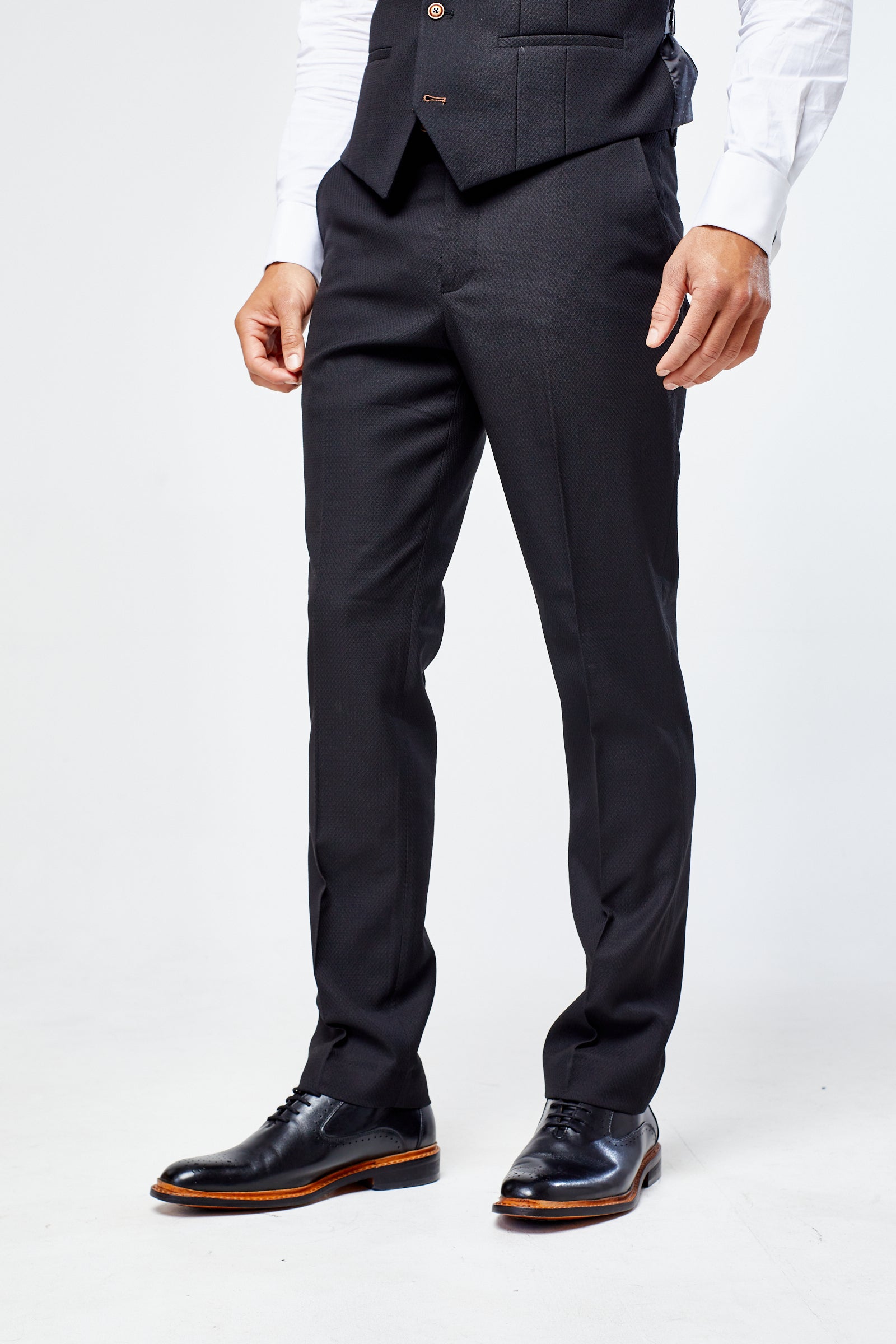 Max - Black Three Piece Suit with Contrast Buttons