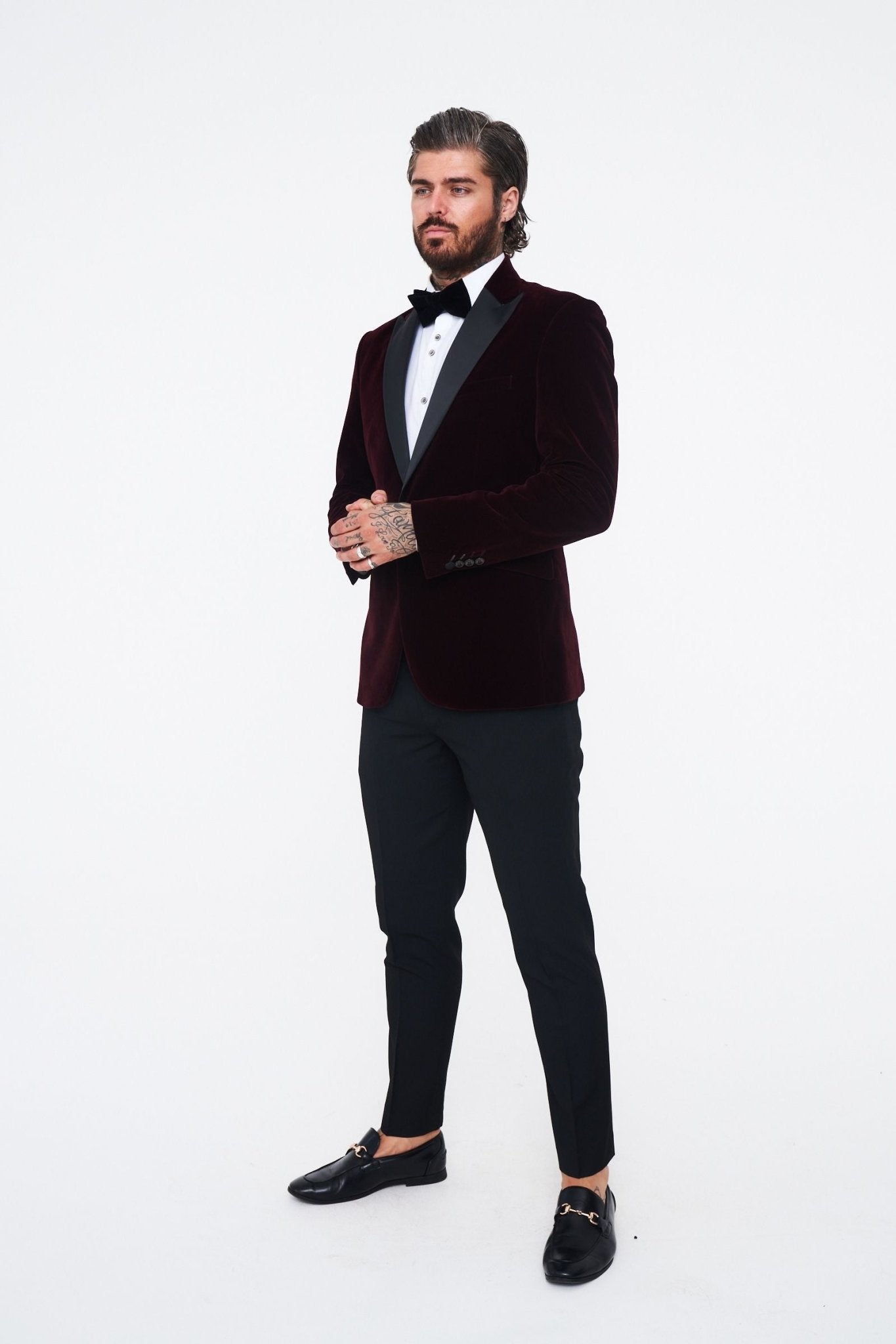 Cavani Rosa Wine Velvet Blazer