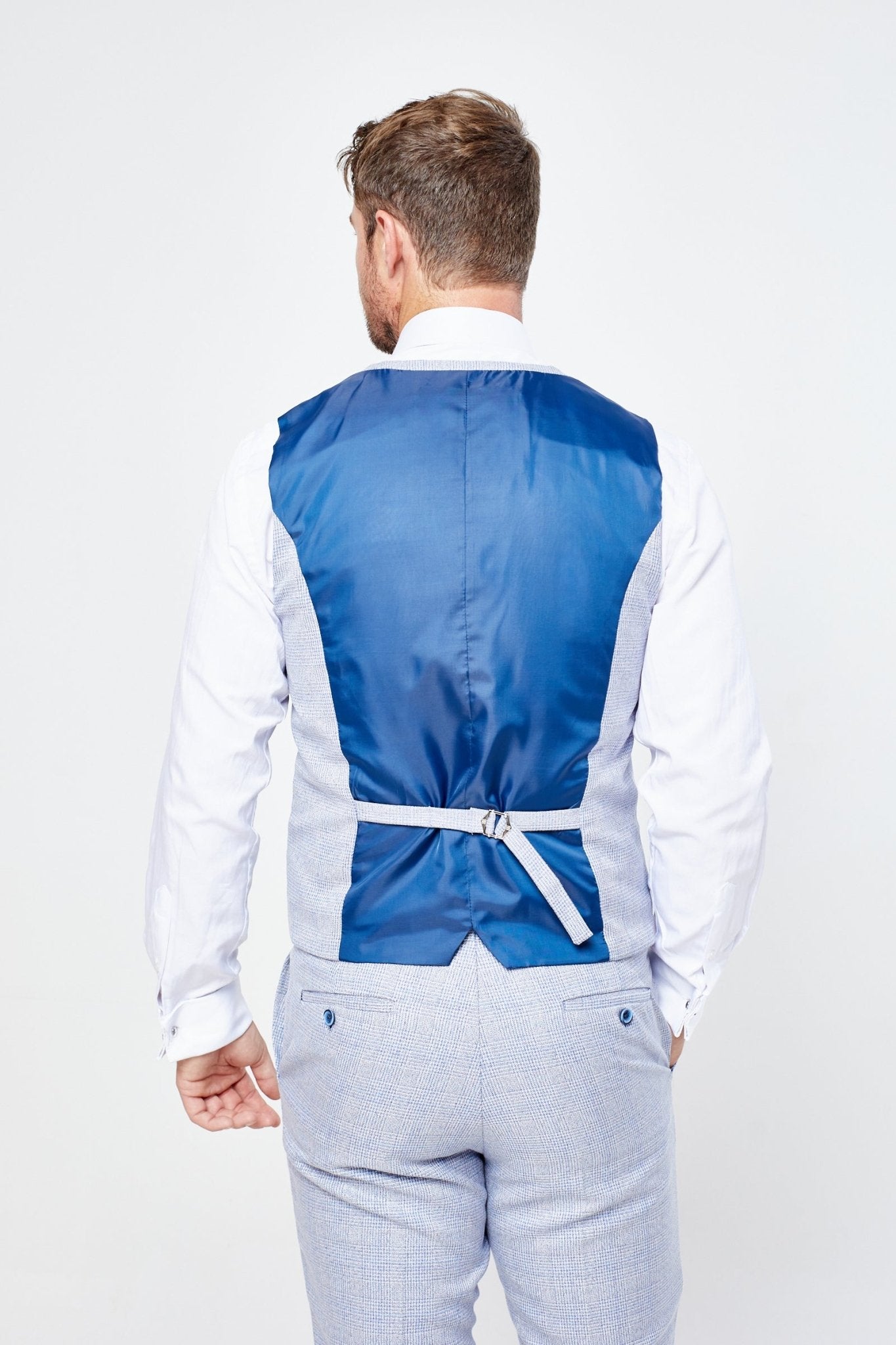 Caridi Sky Short Check Three Piece Suit