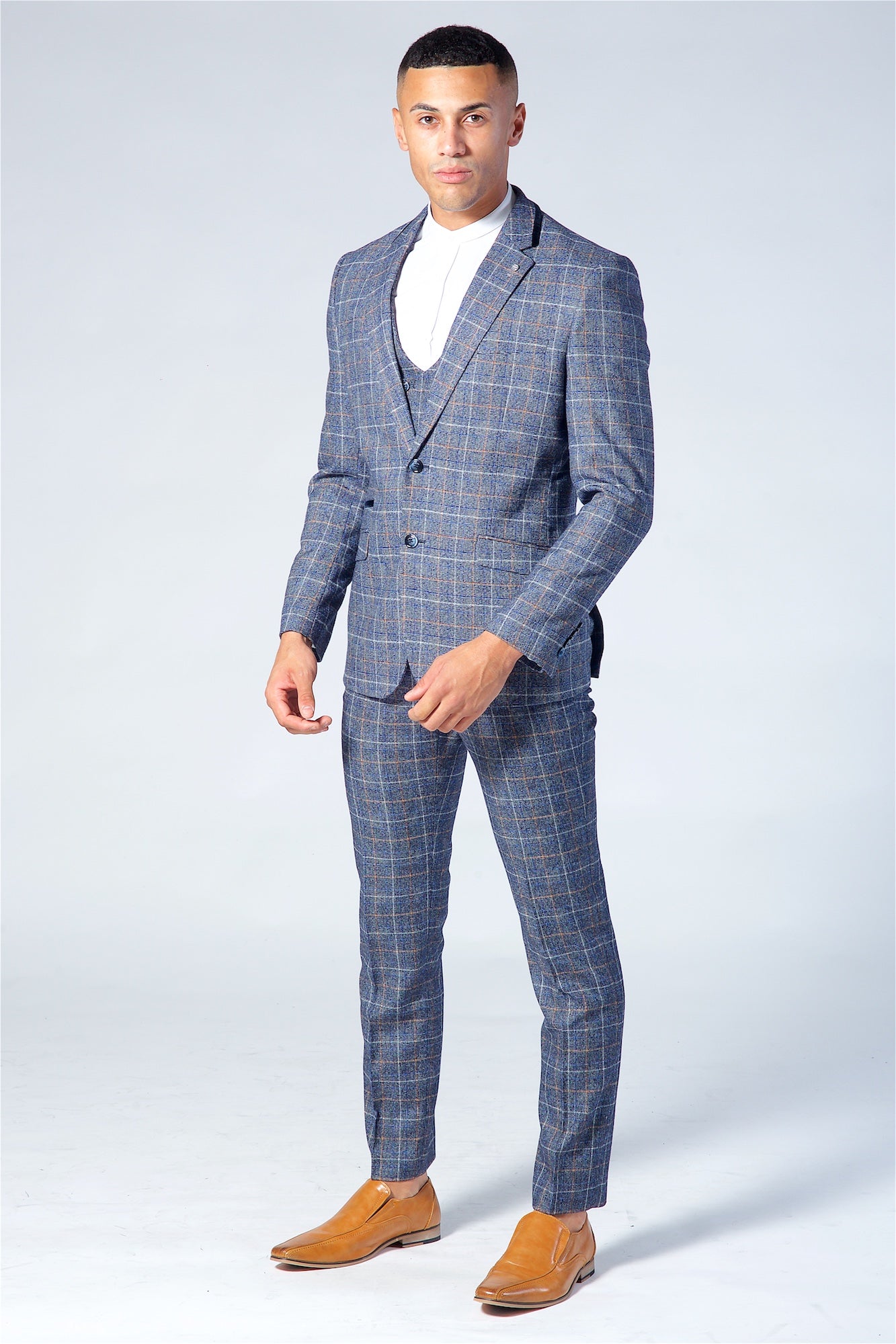 Cavani Bonita Blue Grey Three Piece Suit
