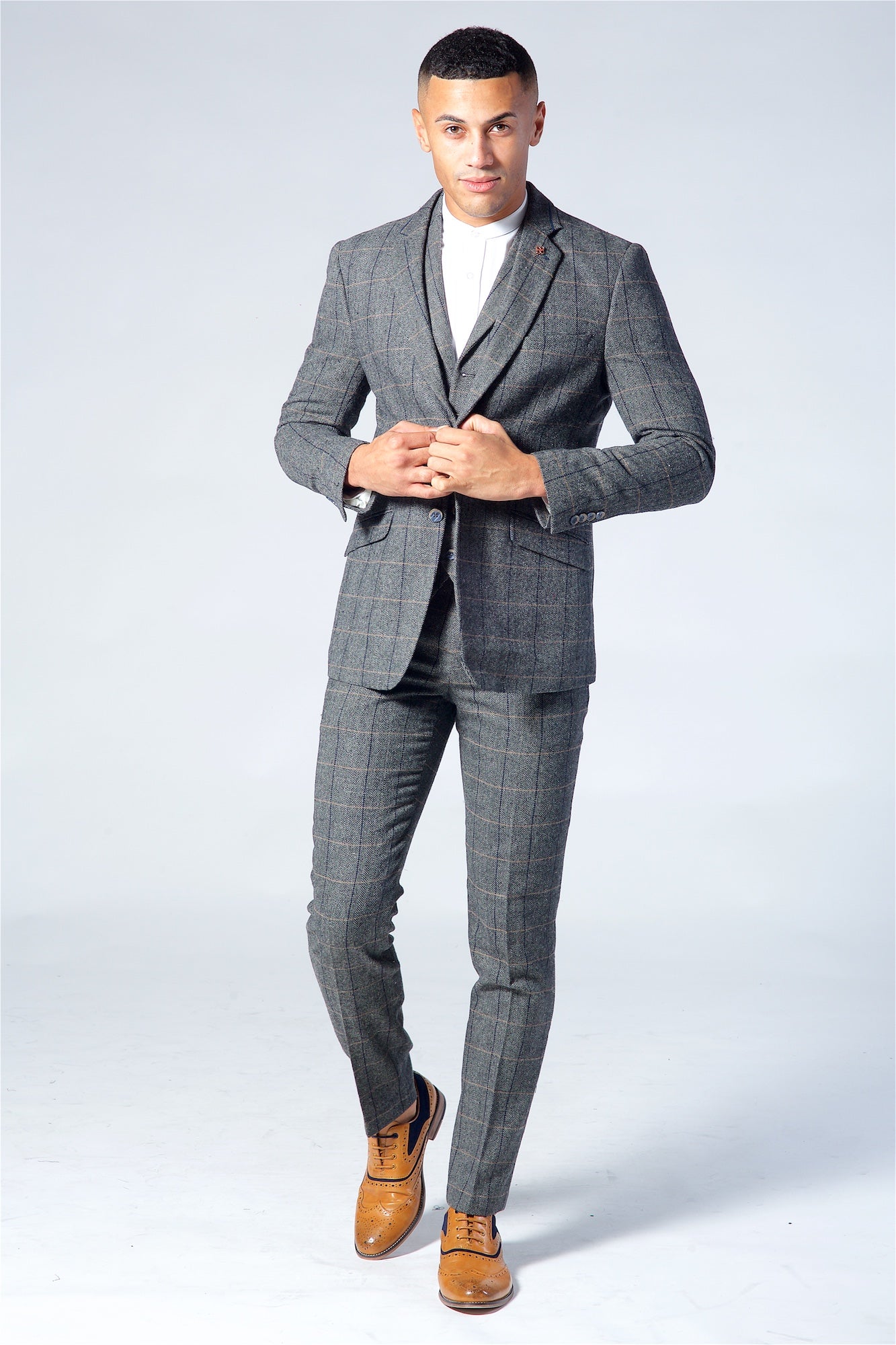 Cavani Albert Grey Tweed Three Piece Suit