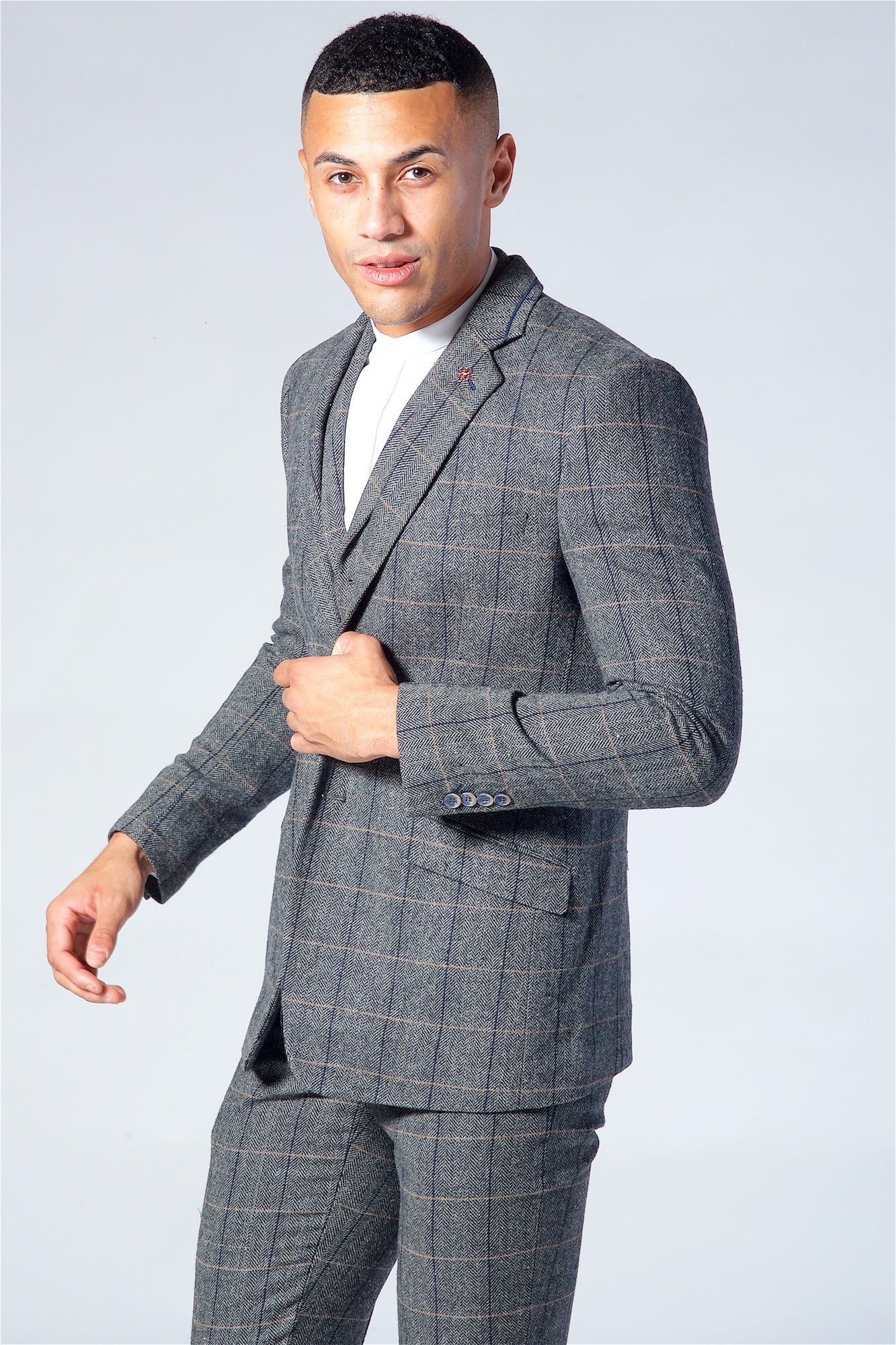 Cavani Albert Grey Tweed Three Piece Suit Short