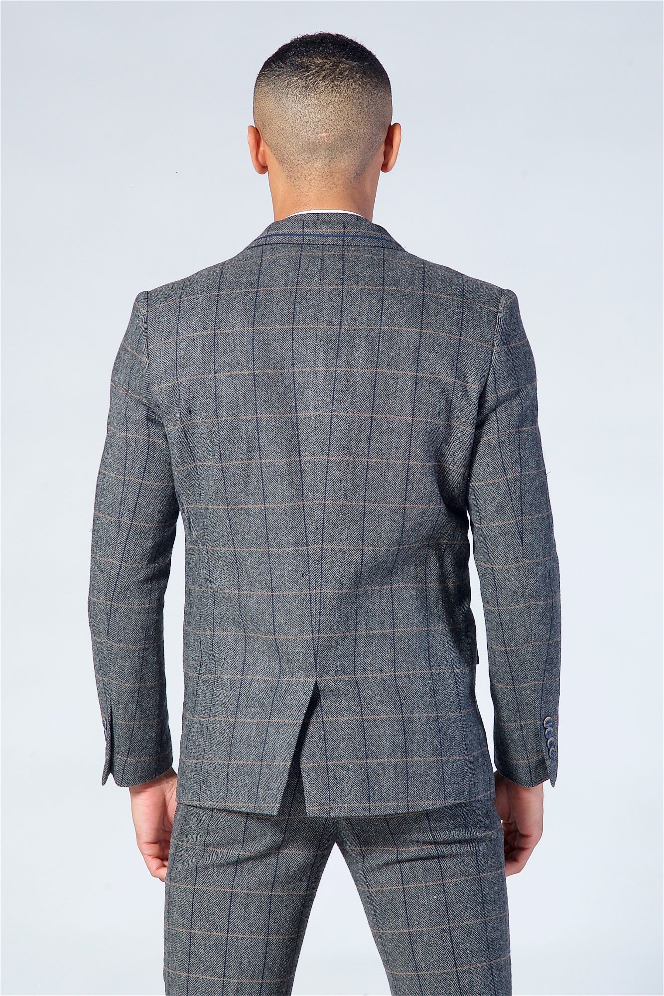 Cavani Albert Grey Tweed Three Piece Suit Short