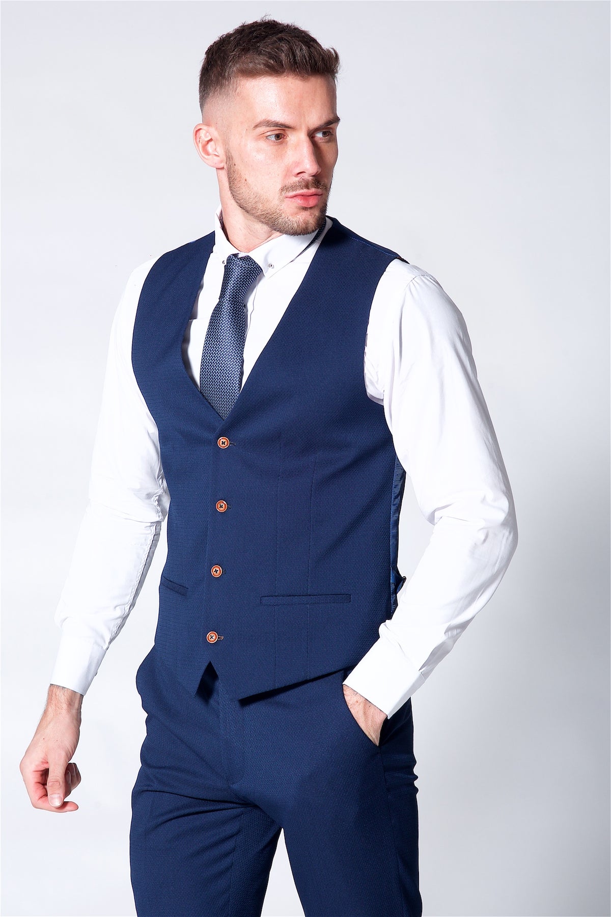 Marc Darcy Max waistcoat