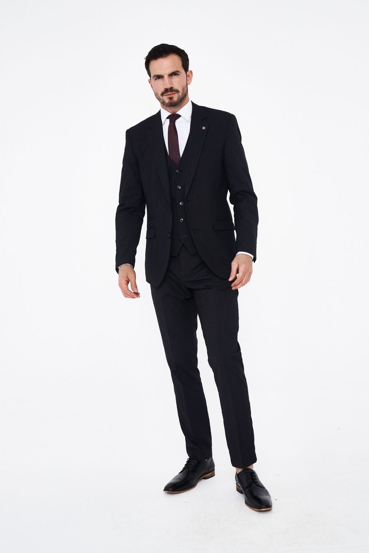 House Cavani Seeba Graphite Regular Three Piece Suit